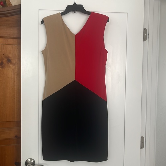 Multicolored dress - Picture 7 of 9